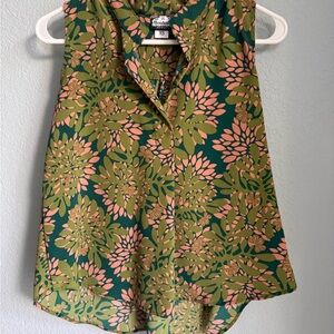 Manuhealii Green and Pink Sleeveless top